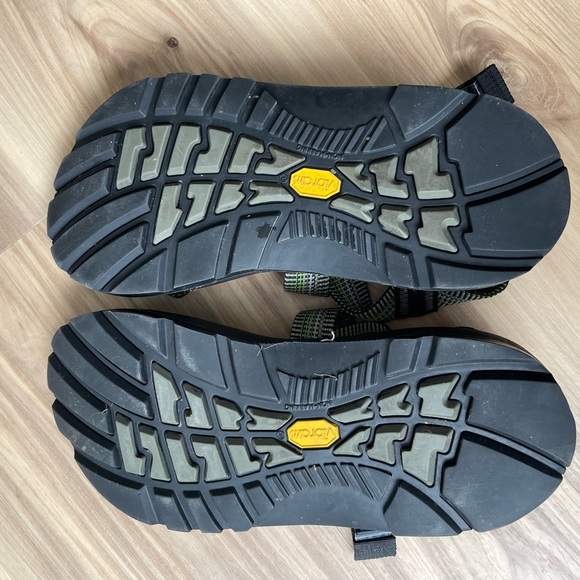 Men’s Chacos - Picture 5 of 6